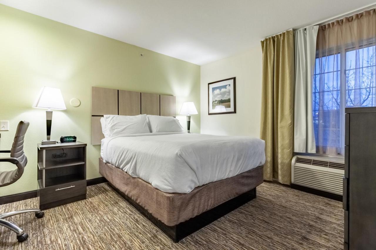 Candlewood Suites Lincoln By Ihg Εξωτερικό φωτογραφία