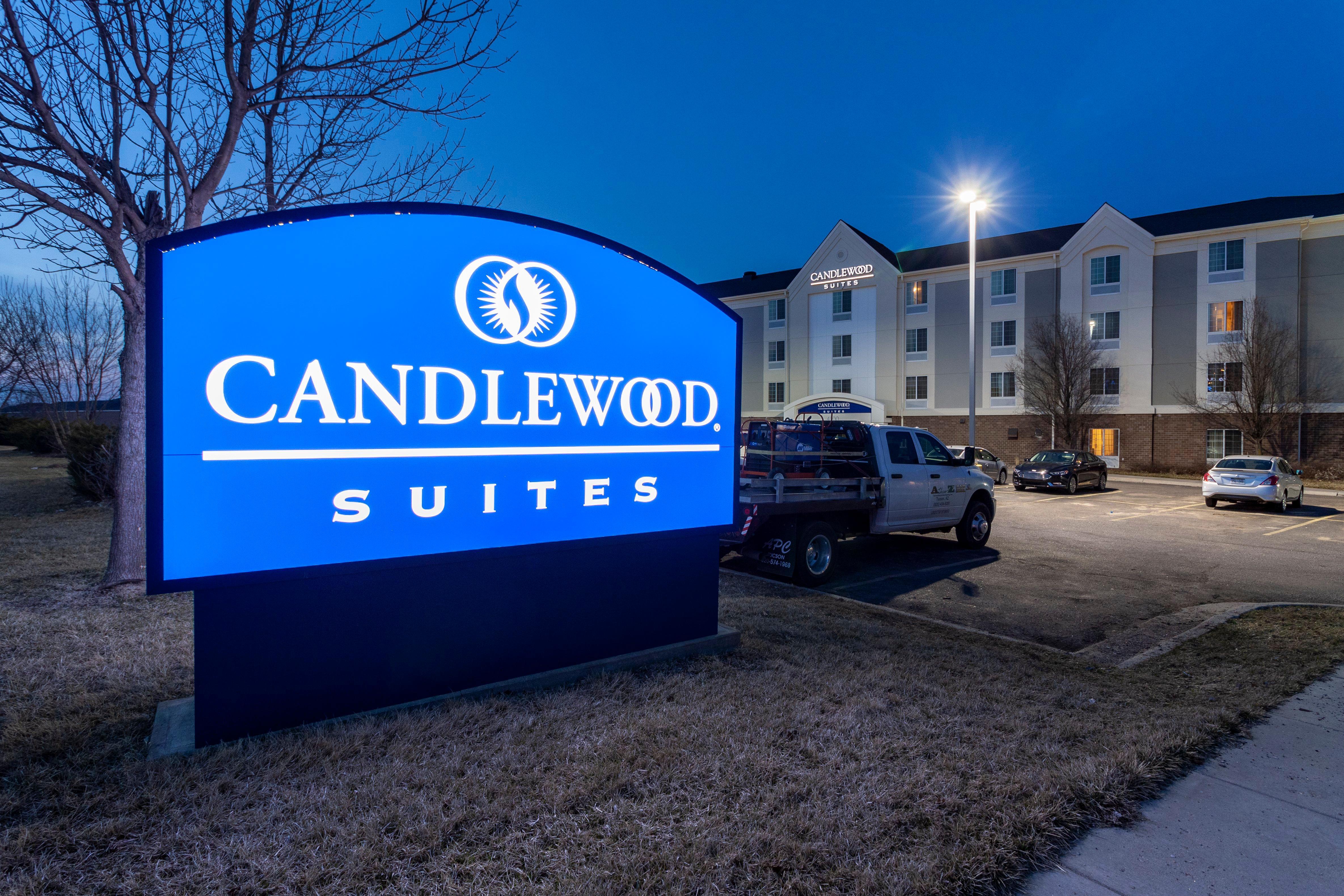 Candlewood Suites Lincoln By Ihg Εξωτερικό φωτογραφία