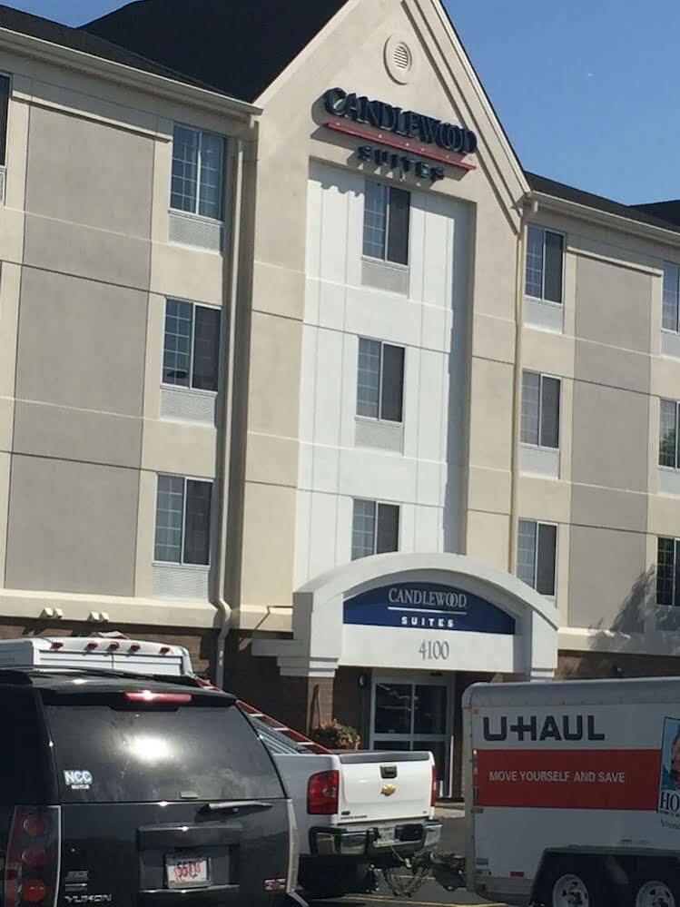 Candlewood Suites Lincoln By Ihg Εξωτερικό φωτογραφία